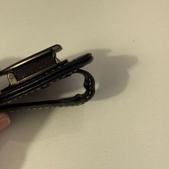 Mercedes Sunglass Holder for Car with Logo Black PU Leather NWT - Picture 8 of 10